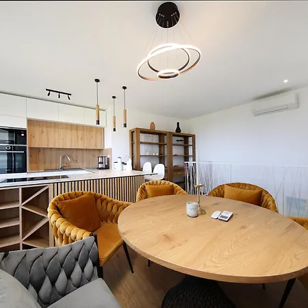 Apartment Anni-Free Parking&Evcharger-24H Self Check-In Opric Exterior photo