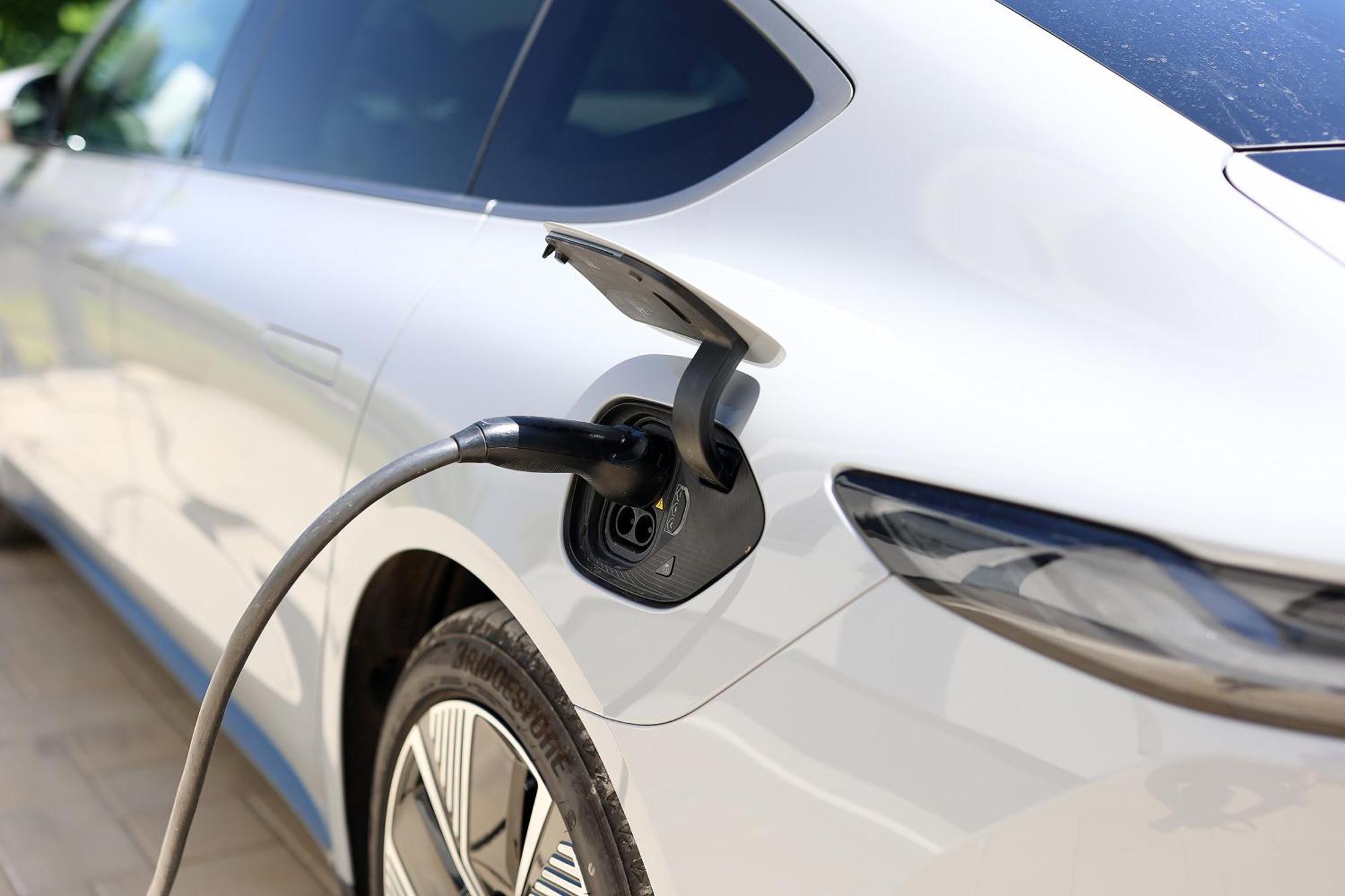 Apartment Anni-free Parking&evcharger-24h Self Check-in