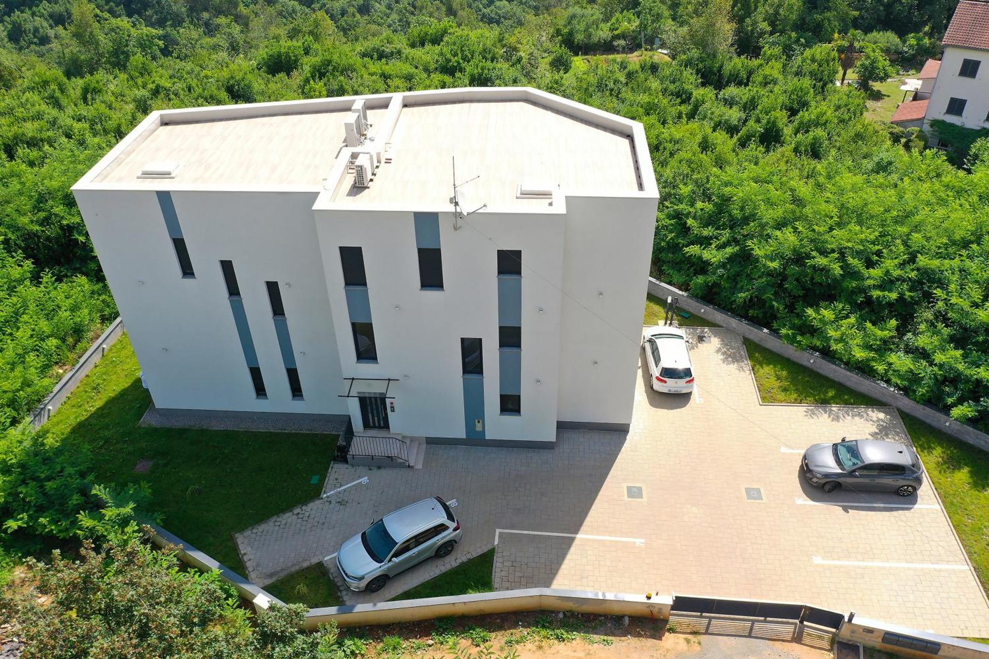 Apartment Anni-free Parking&evcharger-24h Self Check-in *